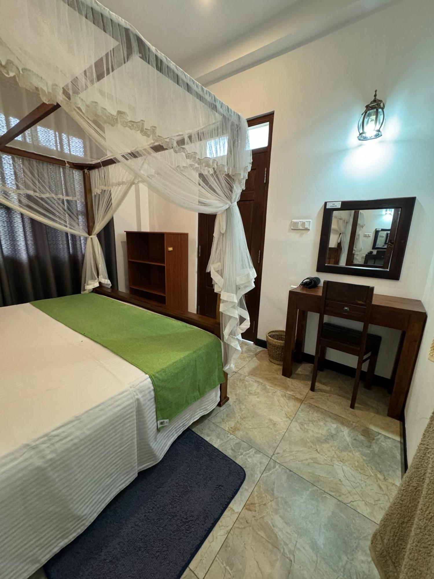 Hotel The Tide'S Tale Galle Exterior foto